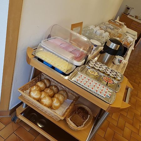 Hotel Lenau Stockerau Eksteriør billede