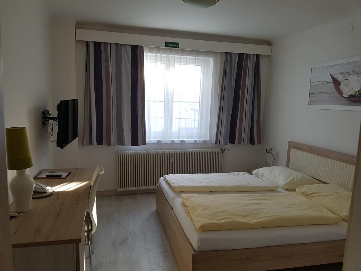 Hotel Lenau Stockerau Eksteriør billede