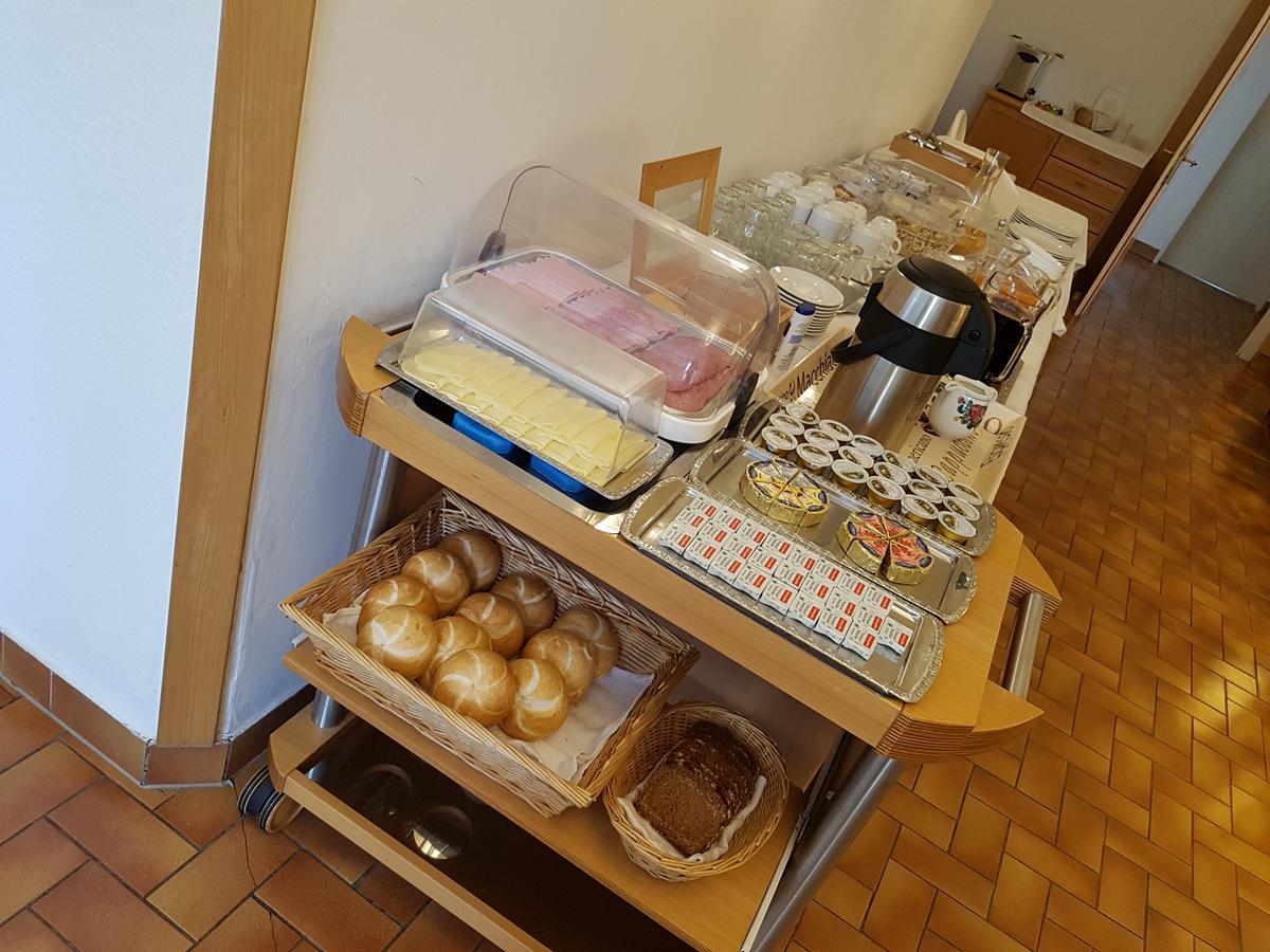 Hotel Lenau Stockerau Eksteriør billede